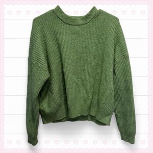 h&m green fuzzy sweater